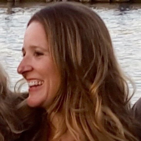 Meet your Posher, Jenny - Picture 1 of 1